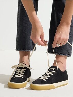 Rothy's The Lace Up Sneakers Size 7.5